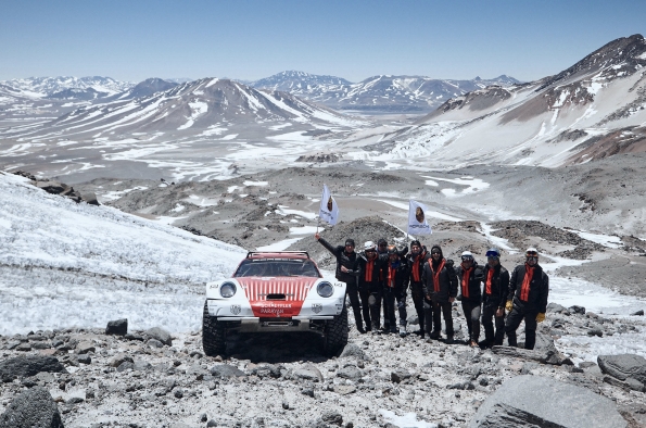 Porsche 911 volcán más alto del mundo 3