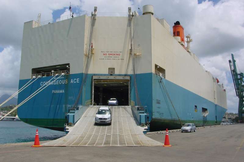 Transporte marítimo de vehículos