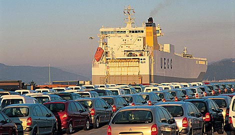 Transporte de vehículos en barco 3