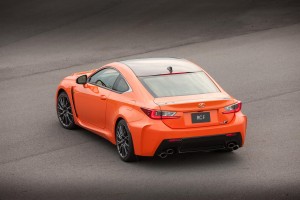 Lexus RC F trasero