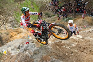 Toni Bou Honda subiendo