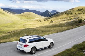 Mercedes-Benz GLS lateral