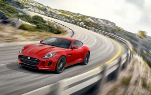 Jaguar F-Type R rojo