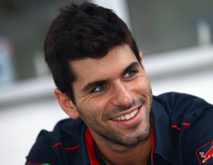 Jaime Alguersuari sonriendo