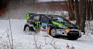 Ken Block Ford Fiesta ST sobre nieve