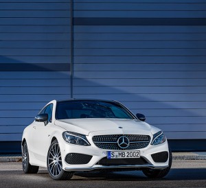 Mercedes-Benz AMG C43 4MATIC Coupe delantera