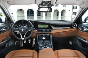 Alfa Romeo Giulia interior