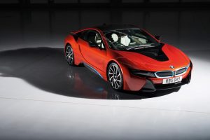 BMW i8 nuevas pinturas rojo