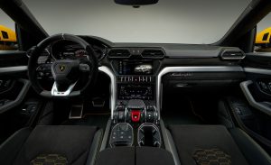 Lamborghini Urus interior